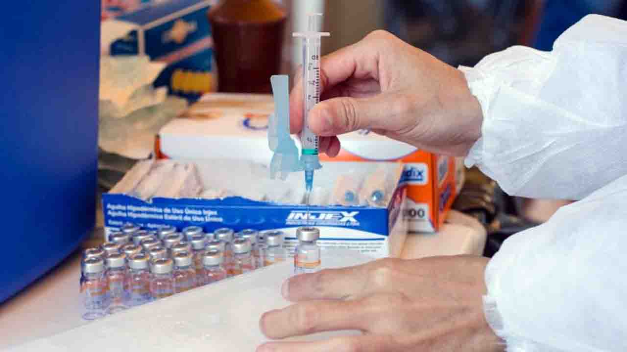 Sem vacinas suficientes, Campo Grande adia aplicação da 2ª dose da CoronaVac