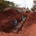 Equipes de obras iniciam drenagem para chegada do asfalto no Rita Vieira