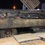 Caminhoneiro sai de MS com carga de 3,5 toneladas de maconha e tenta enganar federais