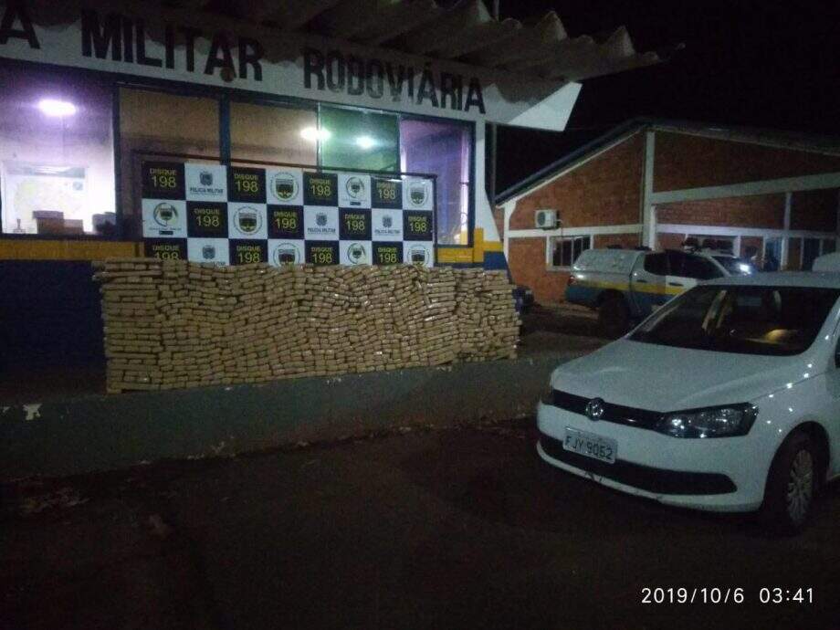 Droga foi abandonada por traficante. Foto: Divulgação