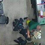 VÍDEO: sargento se recusa a usar máscara e agride tenente-coronel em supermercado