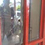 Pistoleiros disparam contra sede de emissora de rádio na Fronteira
