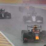 GP da Bélgica tem só quatro voltas, vitória de Verstappen e pontuação pela metade