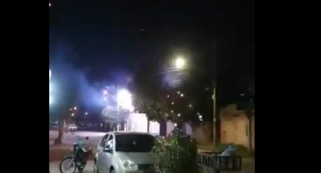 VÍDEO: Moradores temem explosões em fios de energia em bairro de Campo Grande
