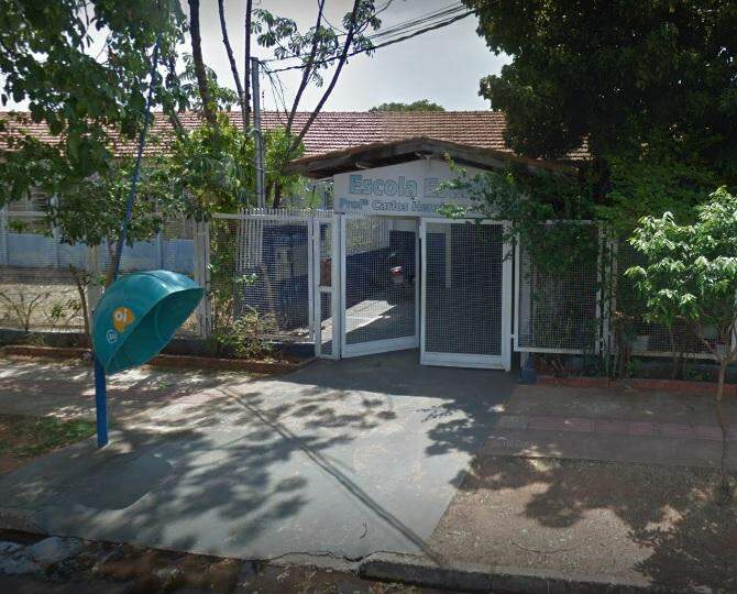 Escola no Bairro Jardim Flamboyant (Google Street View)