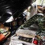 Moradora de rua é encontrada esfaqueada em terreno baldio no Tiradentes