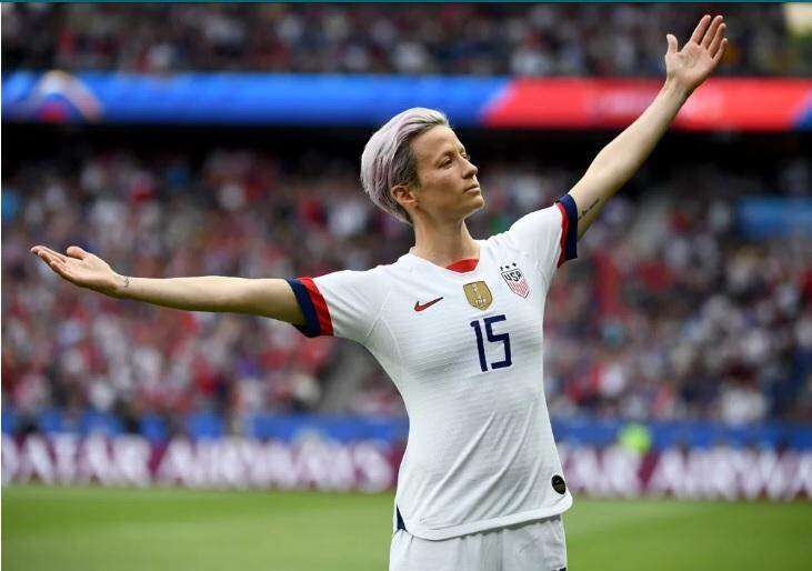 Megan Rapinoe marcou os dois gols dos Estados Unidos contra a França (Foto: Franck Fife/AFP)