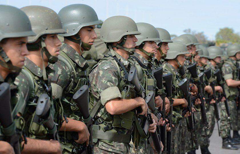 Exército mantém solenidades pelo golpe até que Defesa e Forças emitam parecer