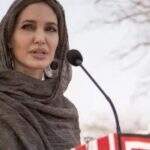 Angelina Jolie cria conta no Instagram para mostrar carta de menina afegã