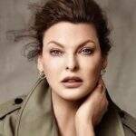 Supermodel Linda Evangelista diz que ficou ‘deformada’ por procedimento cosmético