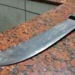 Bandidos ameaçam ‘enfiar’ a faca gestante de 9 meses durante roubo