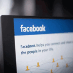 Após nova ordem, Facebook cumpre bloqueio internacional de bolsonaristas