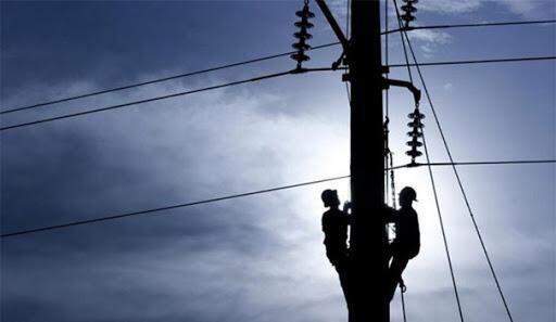 Câmara aprova texto-base de MP que reorganiza o setor elétrico