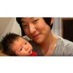 VÍDEO: Pyong se emociona ao ver o filho pela primeira vez