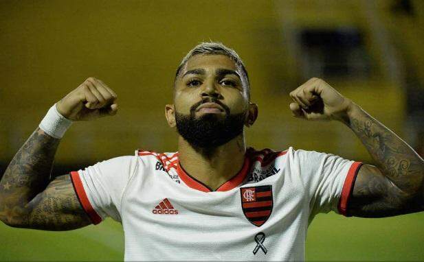 Gabigol faz dois e Flamengo derrota a Portuguesa em Volta Redonda
