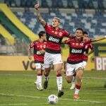 Flamengo joga com cautela, vence o Cuiabá e se aproxima do G4