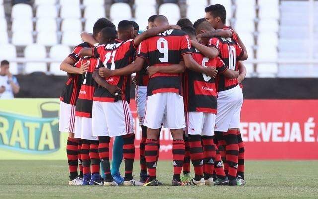 Flamengo vê mais chances de título no Brasileiro, mas evita falar em prioridade