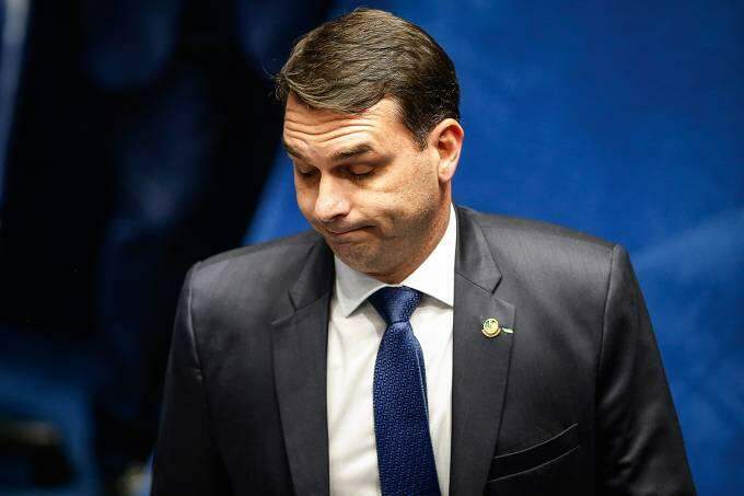 Maioria da 5ª Turma do STJ vota para anular quebra do sigilo de Flávio Bolsonaro