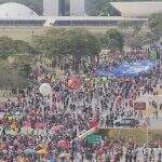 Protesto contra Bolsonaro em Brasília pede democracia, impeachment e mais vacinas