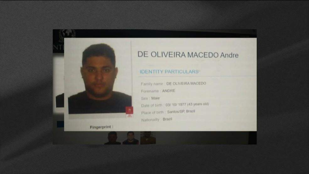 André do Rap tem foto incluída na lista de procurados da Interpol