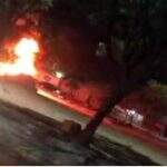 Manifestantes ateiam fogo em pneus na fronteira entre Brasil e Paraguai
