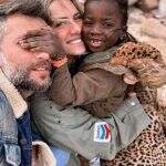 Bruno Gagliasso e Giovanna Ewbank adotam mais um filho no Malawi.