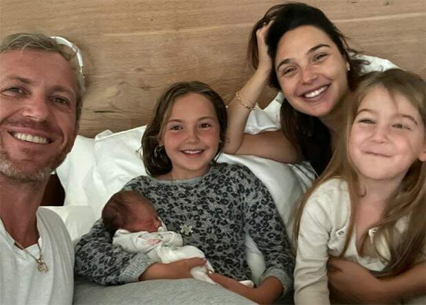 Gal Gadot anuncia nascimento da terceira filha, Daniella