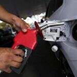 Preço do litro da gasolina custa até R$ 6,249 em cidade da fronteira
