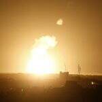 Israel bombardeia instalações de Hamas localizadas na Faixa de Gaza