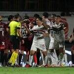 Com dois gols contra, São Paulo arranca empate com River Plate no Morumbi
