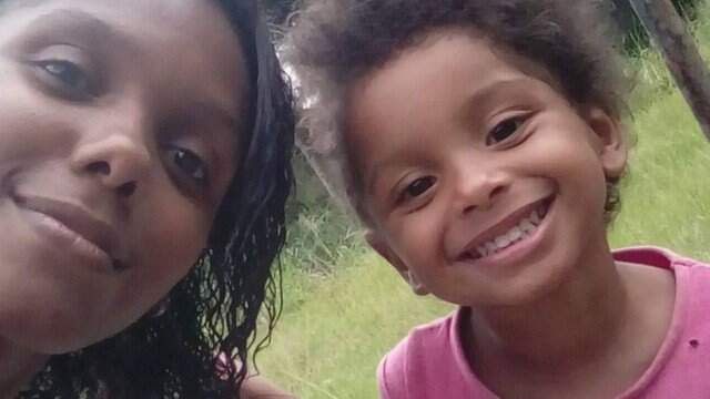 Morre menina de 6 anos espancada por mãe e madrasta no RJ