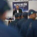 Saia justa: com ex-assessor entre cigarreiros, Reinaldo diz que maus policiais mancham PM