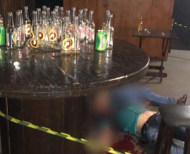 ‘Faroeste’: briga em bar tem mais de 30 tiros disparados e termina com dois mortos