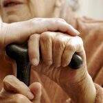 Como aconteceu com Delinha, acidentes domésticos são comuns e idosos precisam de atenção redobrada