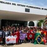 Apoiadores de Guaidó invadem embaixada em Brasília no primeiro dia do Brics