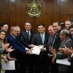 Pacto federativo vai deixar municípios sustentáveis, diz Bolsonaro