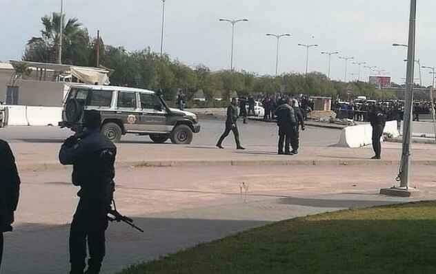 Tentativa de atentado à embaixada dos EUA na Tunísia deixa seis feridos