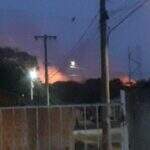 Moradores relatam ‘forte incêndio’ em terreno no bairro Chácara Cachoeira, na Capital
