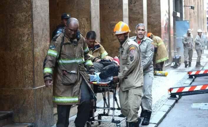 Morre 4º bombeiro que combateu incêndio em boate no Centro do Rio