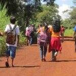 Com surto de covid, indígenas pedem que aulas continuem suspensas em aldeias de MS