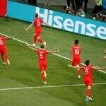Inglaterra desempata no fim do segundo tempo e vence a Tunísia