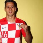 Cortado da equipe croata, Kalinic se recusa a receber medalha de vice da Copa