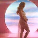 Em novo clipe, Katy Perry revela estar grávida do primeiro filho