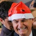 Em feriado de Natal, Bolsonaro brinca com drone no Palácio da Alvorada