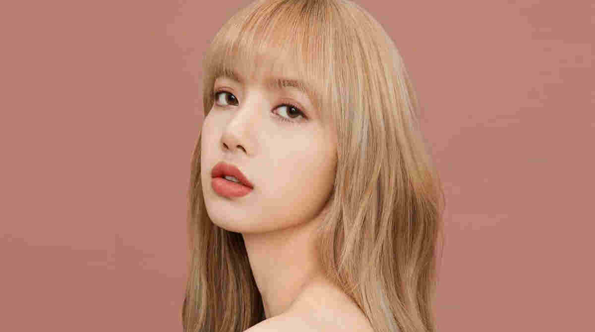 Lisa, do BLACKPINK, testa positivo para Covid-19