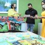 Semed recebe doação de mil livros didáticos para escolas de Campo Grande