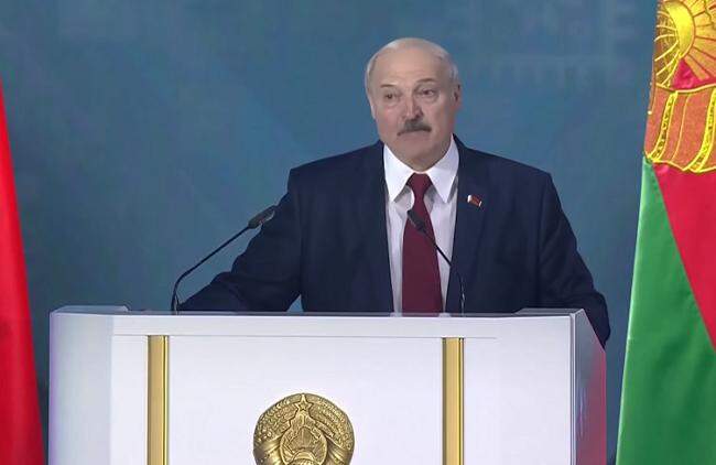 Oposição não reconhece vitória de Lukashenko na Bielo-Rússia e denuncia repressão