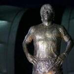 Estátua em homenagem a Diego Maradona é inaugurada em Santiago del Estero