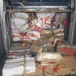 Caminhão com 1,5 tonelada de maconha é apreendido dentro de galpão na Vila Carvalho