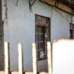 ‘Vivia gritando e trancada em casa’, diz vizinho sobre mãe que teria matado bebê em Campo Grande
